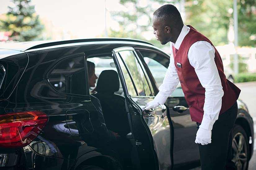 How to Choose a Safe and Reliable Luxury Transportation Service in Reading, MA