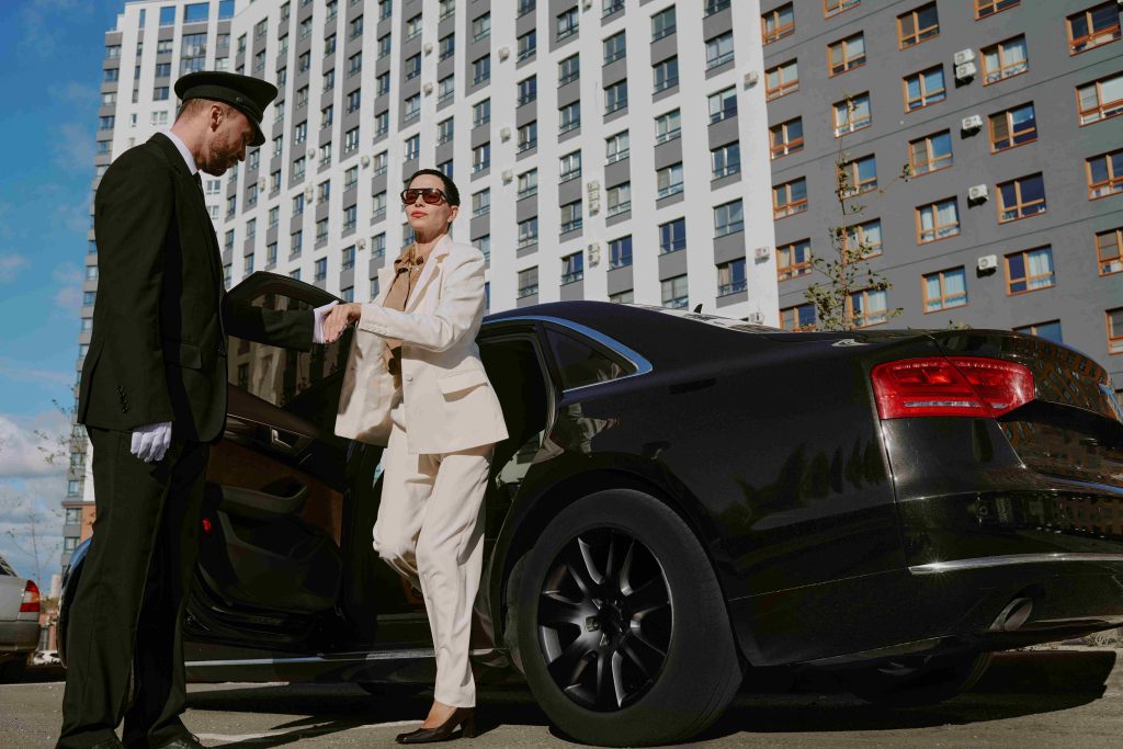Black Car Reading – Professional Chauffeurs and Luxury Sedans for Reading